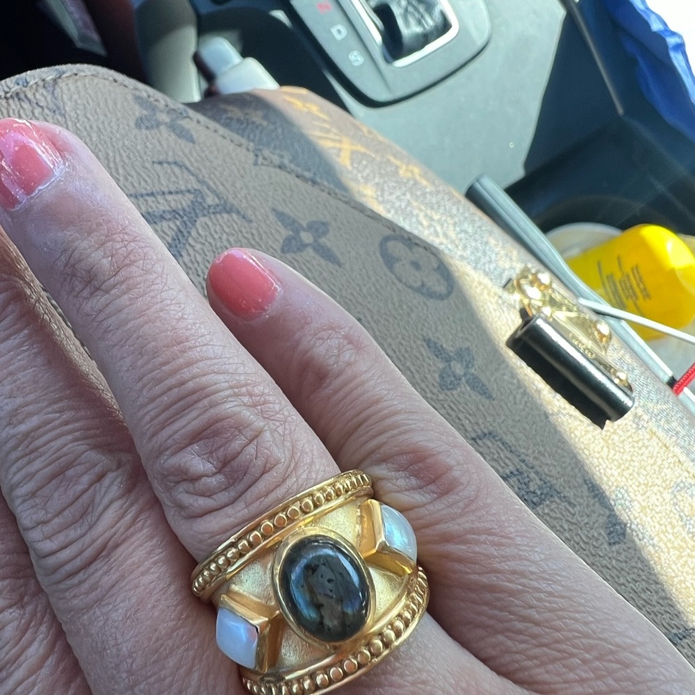Julie Vos Statement Ring 💍